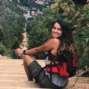 Meet your Posher, Abby